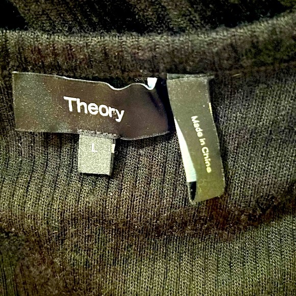 Theory Ailer Black Rib Knit Crewneck pullover sweater L0929521 size L - Picture 6 of 8